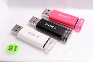 91_SONY_USB3.0_32GB_3本セットの中古