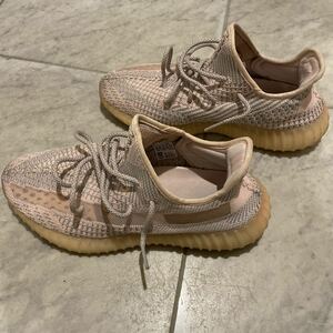 adidas YEEZY BOOST 350 v2 Synth イージーブースト 