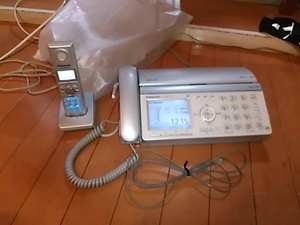 パナソニック おたっくす デジタルコードレス FAX KX-PW621DL　パーソナルファクス 子機1台付き シルバー FAX電話機 見てから印刷