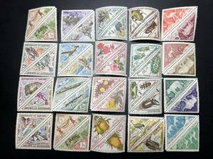 外国切手 未使用 アフリカ三角切手 40枚