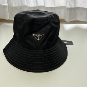 【新品・大人気】PRADA バケットハット NYLON 帽子