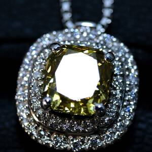 F2401 美しい天然ファンシーライトイエロー大粒ダイヤモンド２．０１８、０．３２ct SI２ 最高級Pt900/850無垢セレブリティネックレス