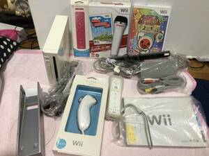 任天堂 Nintendo ニンテンドー Wii 本体 RVL-001・Wiiリモコンプラス2本・太鼓の達人・Wiiカラオケ・D端子ケーブル