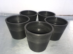「新品鉢・園芸資材」プラスチック鉢　3.5寸　20鉢セット【鉢底穴あり・多肉植物・塊根植物・パキポディウム向け】