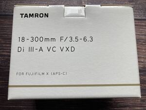 TAMRON 18-300mm F3.5-6.3 Di III-A VC VXD Model B061X (フジフイルムX用)