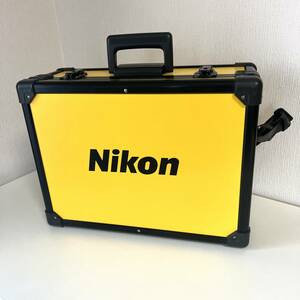 【極美品】Nikon純正　フォトタックル アタッシュ　鍵・ストラップ付　カメラケース　ハードケース