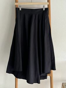 コス青山店で購入　ギャザースカート 34 黒　ブラック　Cos