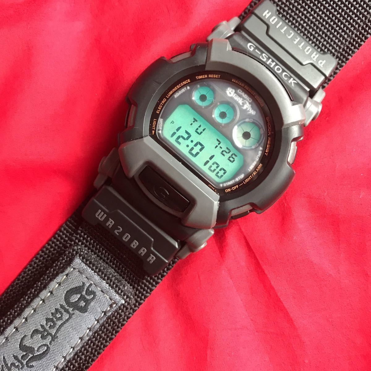 CASIO G-SHOCK dw-002