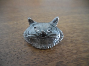 フランス☆古いピンズ 【猫 シルバー (3) 】ピンバッジ ピンバッチ PINS ねこ ネコ