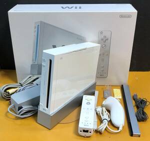 ◇Nintendo　任天堂　Wii　本体　シロ　セット　RVL-001
