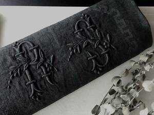 20世紀初期 フランス 立体 刺繍 イニシャル テーブル ナプキン モノグラム クロス 布材 縫製 古布 民藝 工藝 美術 服飾 半物アンティーク 