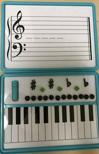 マグネット　５線譜　鍵盤　ピアノ　ヤマハ　ぷっぷる　楽譜が読めるようになる　音楽が好きになる　知育玩具　幼児　小学生　