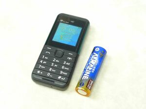 【たったの8cm】超小型携帯電話　ブラック　新品　激レア品　SIMフリー　トリプルSIM 海外限定品　送料無料