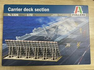 ITALERI Carrer deck section 1:72 NO1326 イタレリ 1/72 イタレリ　キャリアデッキ　ジオラマベース