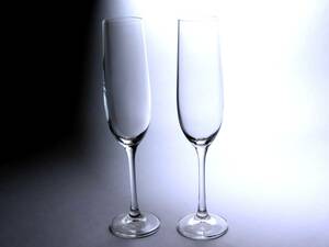 【ボヘミアグラス】　ペア・シャンパンフルート　　クリスタル　　ボヘミアングラス　　新品　　数量追加可能