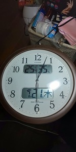 【雑貨】 アナログ 壁掛時計 CITIZEN 電波時計 日付 温度 湿度 動きました