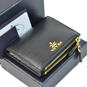 【新品・未使用】プラダ　1ML024 財布　二つ折り　コンパクト　