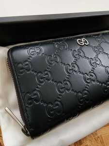 美品 グッチ 長財布 ラウンドジップ 大容量 革財布