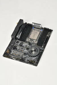 AMD Ryzen Threadripper 1950X ＋ ASRock X399 Taichi セット 中古