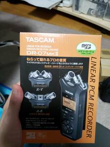 【美中古】TASCAM DR-07 MkⅡ箱、USBケーブル、microSD ケース付き