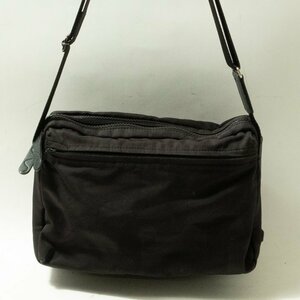 HANAE MORI ハナエモリ ショルダーバッグ ブラック 黒 ナイロン 軽量 レディース 収納多数 斜めがけ カジュアル シンプル bag 鞄