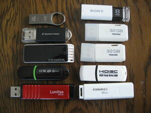 【即決・中古美品】USB　メモリー　各種10種類セット　合計：１６４GB以上