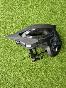  Fox Racing- Speedframe Pro MTB ヘルメット (MIPS)スピードフレーム プロ ヘルメット ブラック（Mサイズ：55-59cm） 美品
