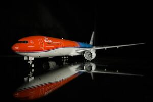 1/200 inflight KLM オランダ航空 777-300ER オレンジプライド