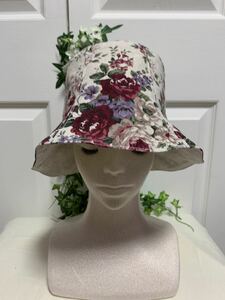 ハンドメイド　大きめ　リバーシブル　ハット　帽子　バケットハット　個性的　上品　おしゃれ　素敵　薔薇　バラ