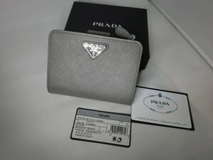 【春財布！値下げ】PRADA プラダ　サフィアーノ 二つ折り財布　グレー 本物 新品