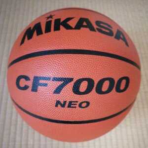 新品に近い バスケットボール 7号 8面体「MIKASA CF7000 NEO ミカサ」特殊天然皮革製 (検索) JBA検定球 公式試合球 FIBA molten モルテン