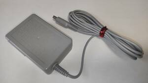 3DS 充電器 ACアダプター/ スマホ充電器(MicroUSB)からゲーム機を充電できる変換コネクタのおまけ付き / New3DSLL 2DSLL 2DS DSi DSiLL