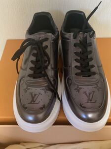 ★1円スタート!新品未使用!完売激レアカラー♪LOUIS VUITTON リヴォリ・ライン スニーカー