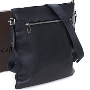 【使用わずか 極美品】ルイヴィトン Louis Vuitton タイガ サシャ アルドワーズ 黒 ブラック ショルダーバッグ 斜め掛け メンズ 1円 A0168