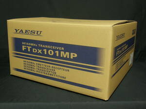 希少！未使用! 即納可！　YAESU FTDX101MP HF/50 MHz２００W 八重洲無線 メーカ出荷時の本体保護ビニール未開封！
