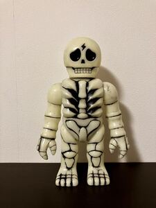 リアルヘッド REALHEAD 真頭玩具 ドクロマニヨン蓄光