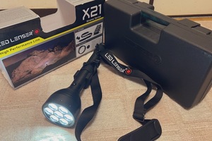 1円～ LED LENSER X21 LEDフラッシュライト 正規品 希少 キャンプ 災害 LEDライト レッドレンザー アウトドア インテリア