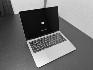 Retina MacBookPro A1708 シルバー 13inch 2016 Core i5 2.0/8G/SSD 欠品/JIS/現状品/ジャンク出品