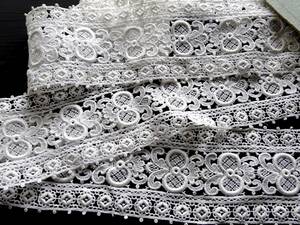 19世紀-20世紀 フランス アンティーク レース 30cm単位 刺繍 ドイリー 刺繍 裾 縫製 工藝 テキスタイル 古布 素材 リメイク 創作品