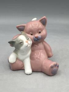 リヤドロ LLADRO ナオ 猫 ぬいぐるみ フィギュリン スペイン 陶器 置物 リアドロ 陶磁器 陶磁器人形 陶器人形 オブジェ