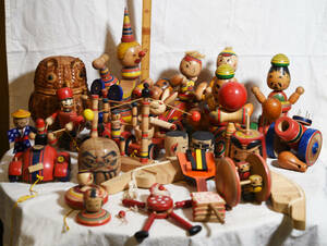 036 倉庫整理 昭和時代の木製カラクリ玩具 ジャンク