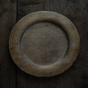 18世紀 スウェーデン 木皿 / アンティーク 1700年代 木製 リムプレート パン皿 北欧民藝 北欧民具 古民芸 フォークアート オブジェ b