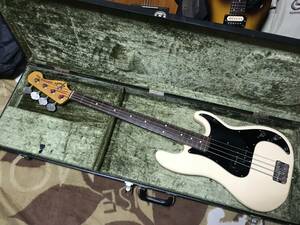 99年頃！Fender Japan ・Precision Bass・ PB70US/フェンダージャパン プレジションベース・調整済み・激安・ケース付き。