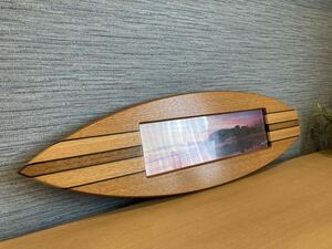 ハワイアンアートフレーム　サーフボード型・木製　マリンフォトフレーム　送料無料　写真立て　サーフショップインテリア