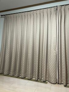 インテリア カーテン メーカー 川島織物セルコン 未使用 サイズ W1500 H2100×2枚 フック 備品付き