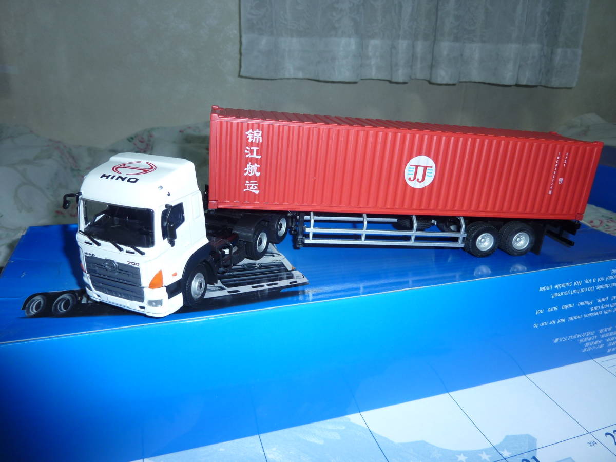 HINO 700 ZS ミニカー 1/43 NEW Hino Special Order Kyosho 1/43 HINO 700 ZS 6×4 white Car
