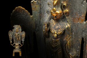 仏教美術 銅器 塗金 菩薩像 仏像 置物 高さ:約23cm 骨董品 美術品 0254tfz