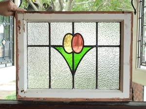 ■英国 アンティークステンドグラス01 可愛いさくらんぼ色の花 アンティークフレーム 花柄 イギリス 窓 ドア 建具■送料無料