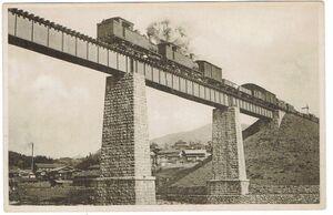 古絵葉書　鉄橋上を通る重連SL貨物列車　大正期 トンボ屋