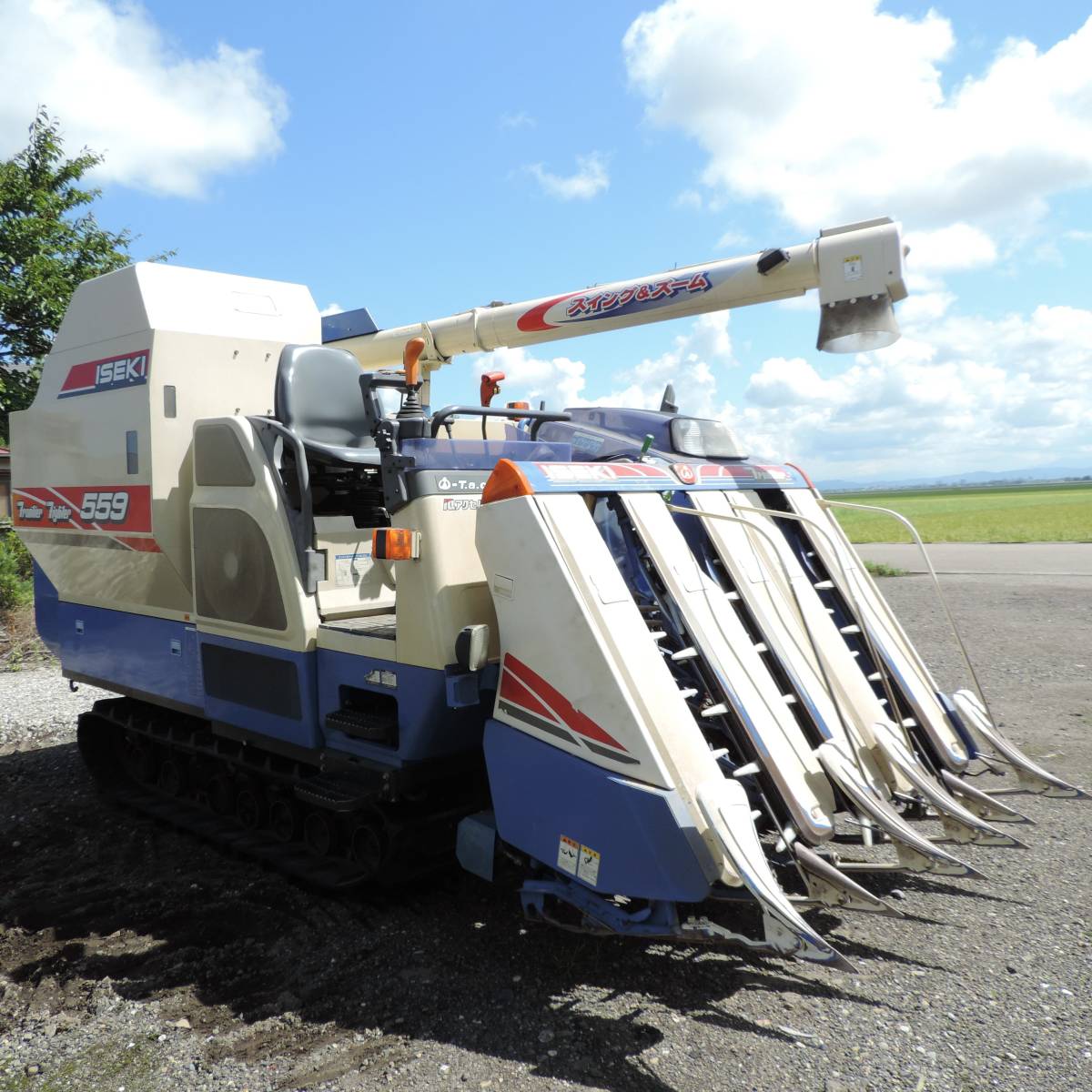 新潟）【最終価格！】イセキ コンバイン HFG328G-ZVDW 28馬力 316時間